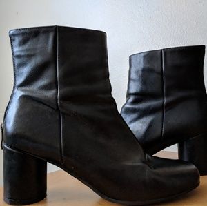 💋Lovely Retro Black Leather Booties💋